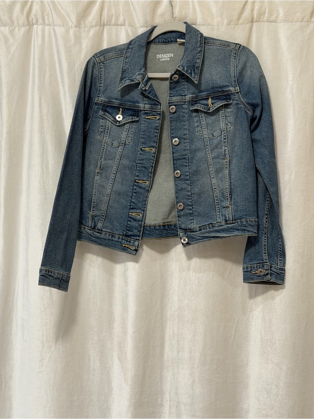 Denizen from Levi's Medium Blue Denim Trucker Jacket